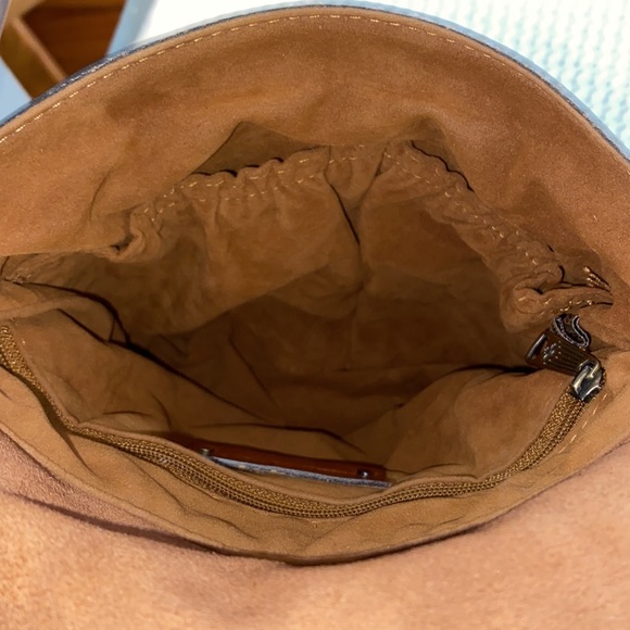 *SOLD*Patricia Nash Granada Floral Crossbody In Dusty Rose - Picture 14 of 15